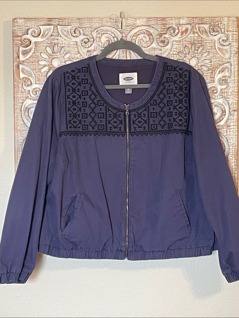 Old Navy Navy Embroidered Zip-Front Bomber Jacket